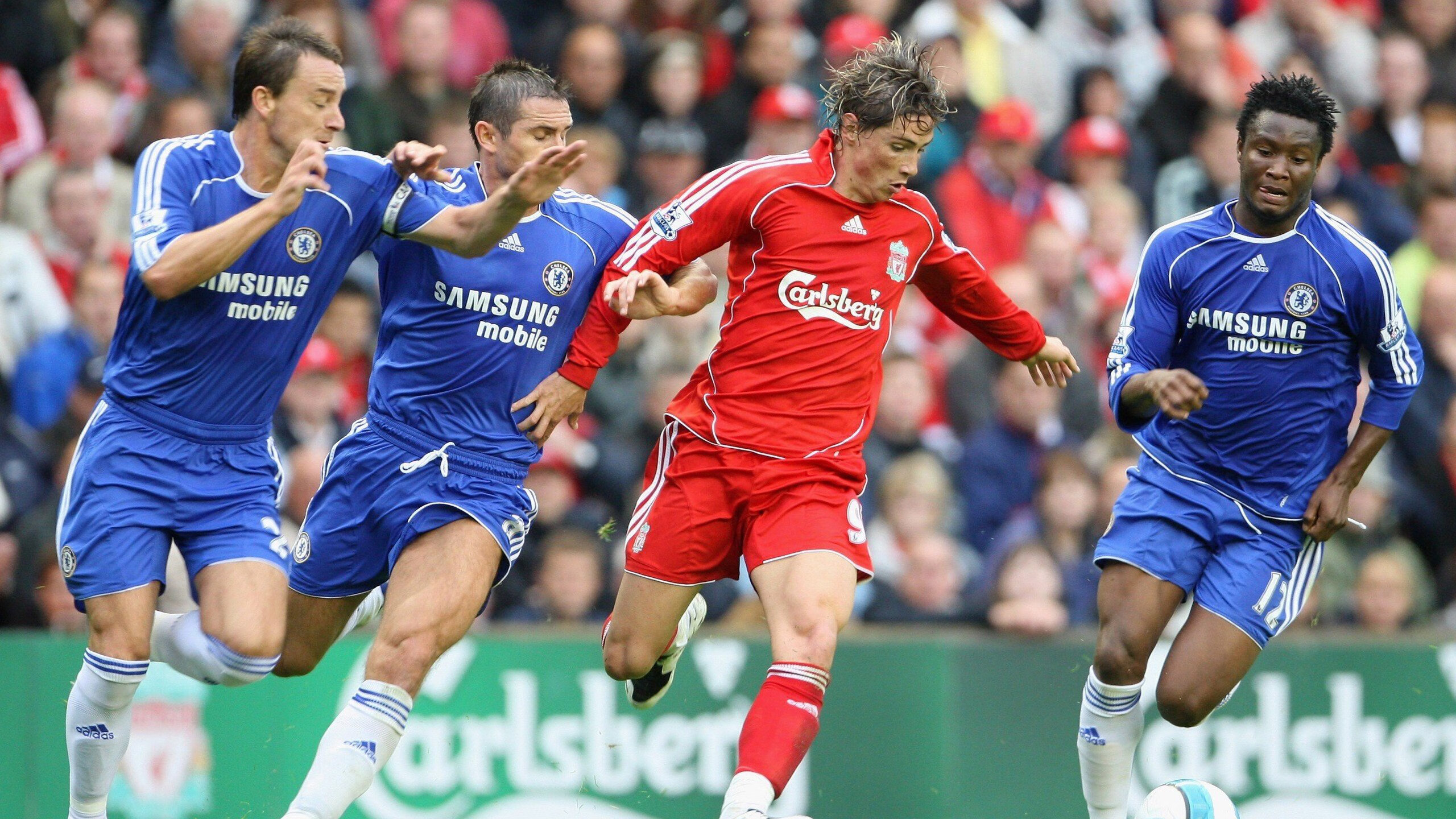 赛道上的双重奏鸣,哈斯车队战术碾压红牛二队,维斯塔潘领衔红牛主队强势夺冠